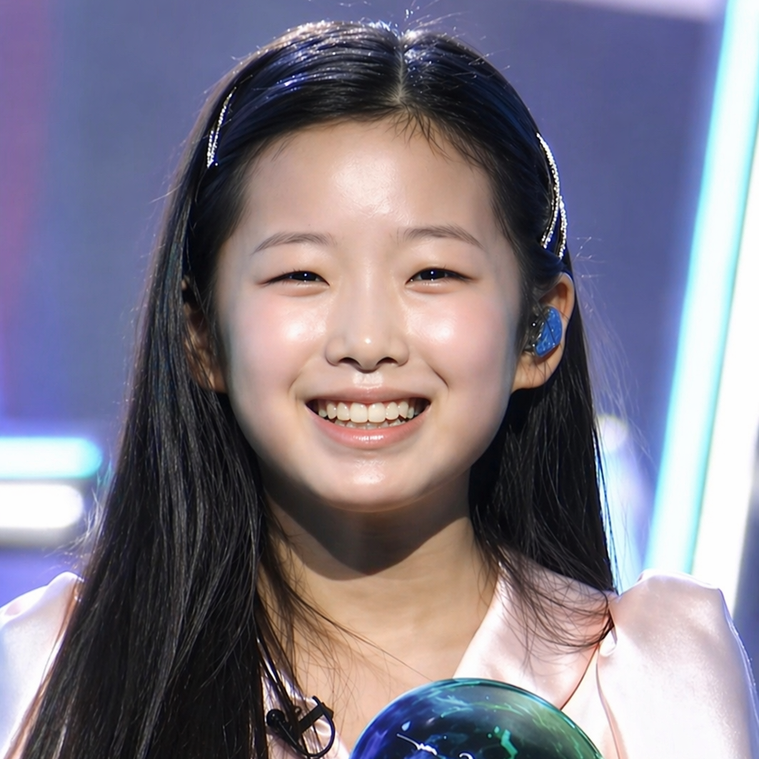 A moment captured by a fan of Lee Sooyeon