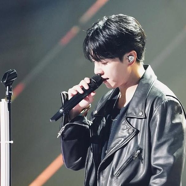 李升基的最新照片