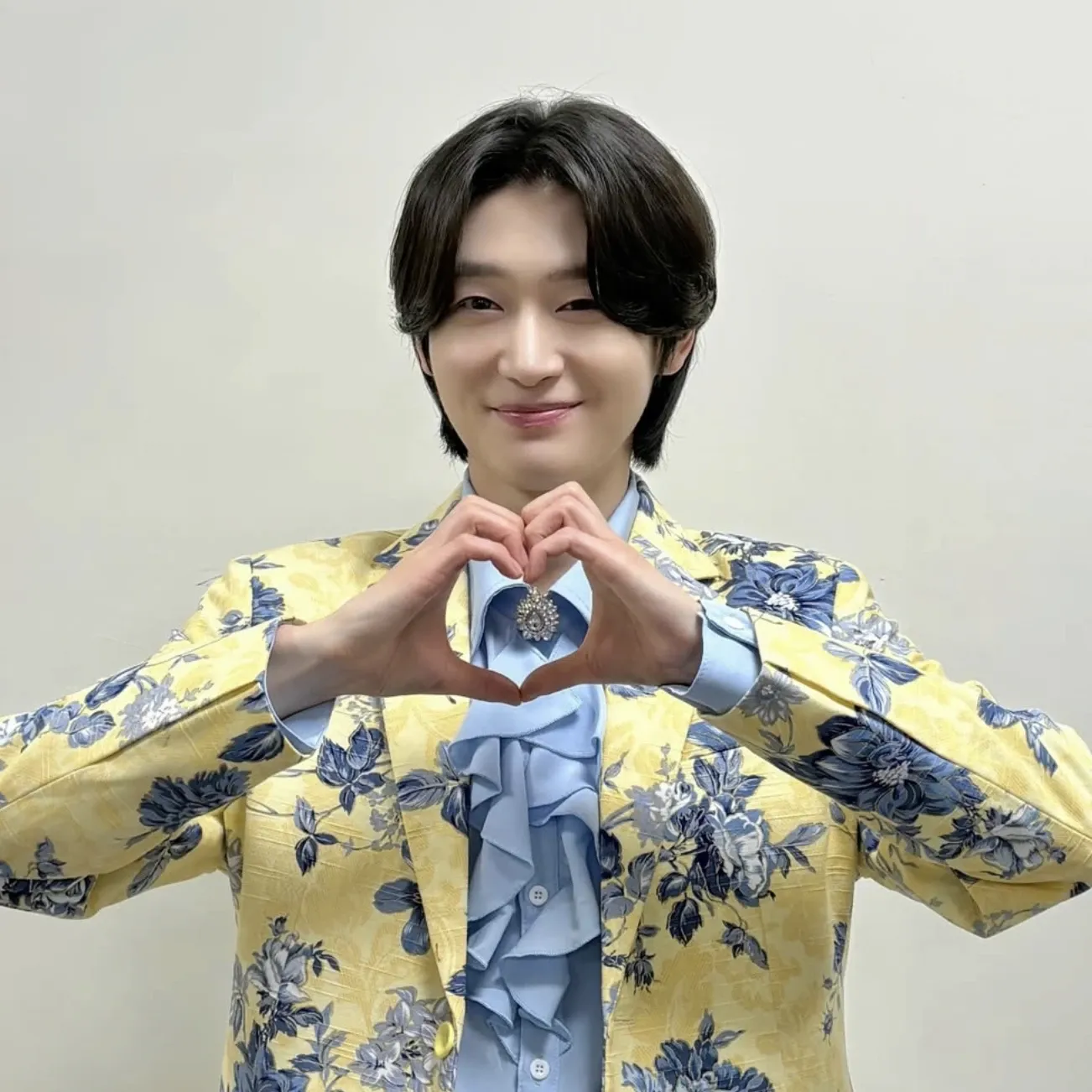 Latest photo of Kim Yongbin