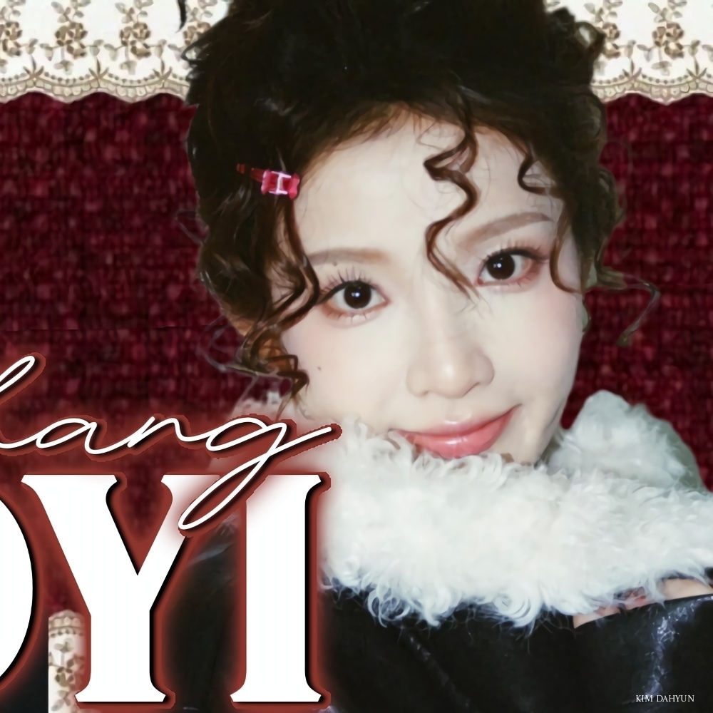 Behind-the-scenes cut of Zhang Miaoyi