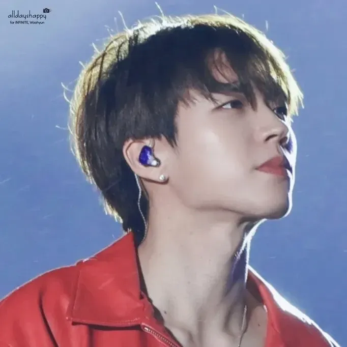 A moment captured by a fan of Nam Woohyun