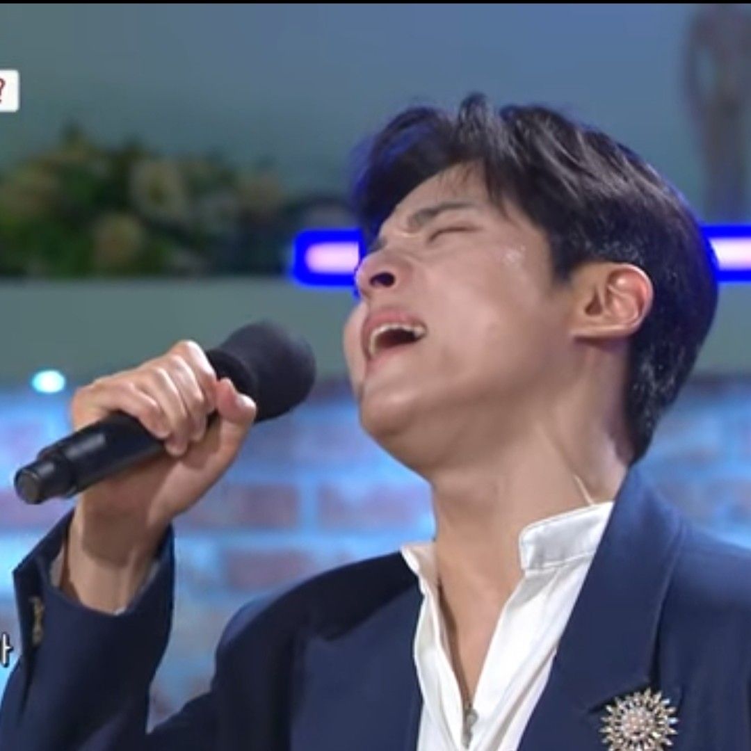 Behind-the-scenes cut of Seong Ri