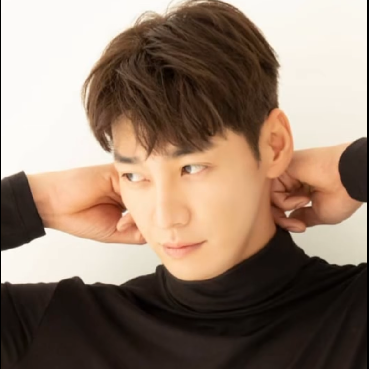 Recent activity shot of Kim Youngkwang