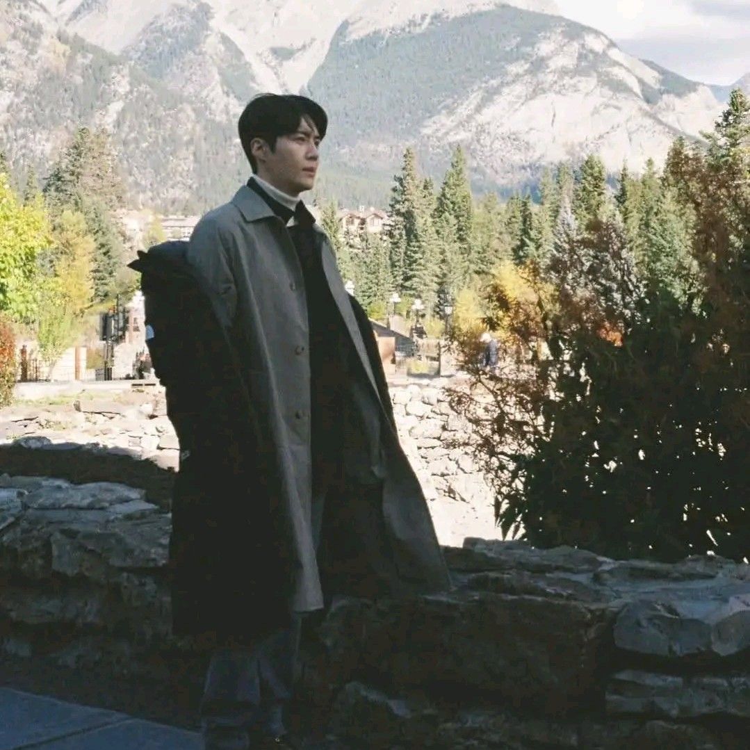 金宣虎的最新照片