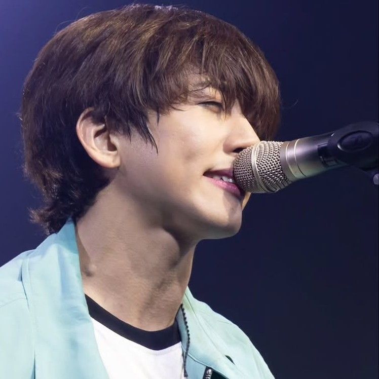 イ・スンユンの最新写真