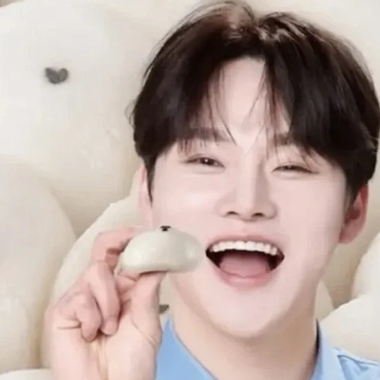 박서진 최근 활동샷