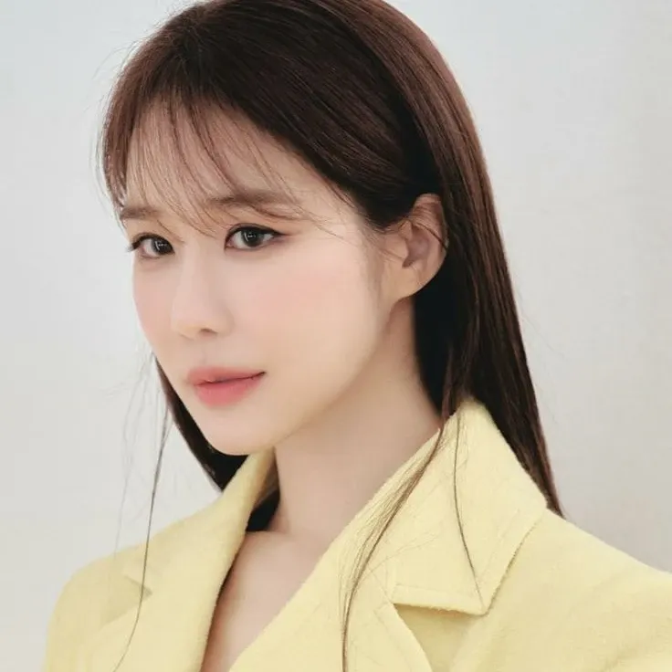 Latest photo of Yoo Inna