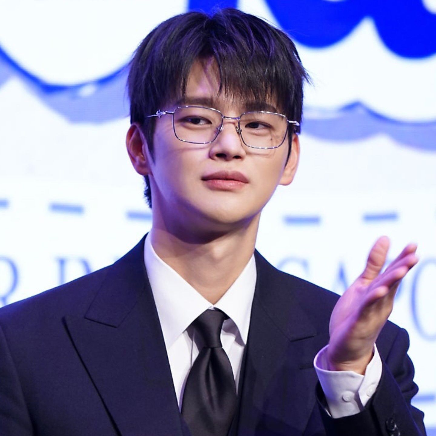 Recent activity shot of Seo Inguk