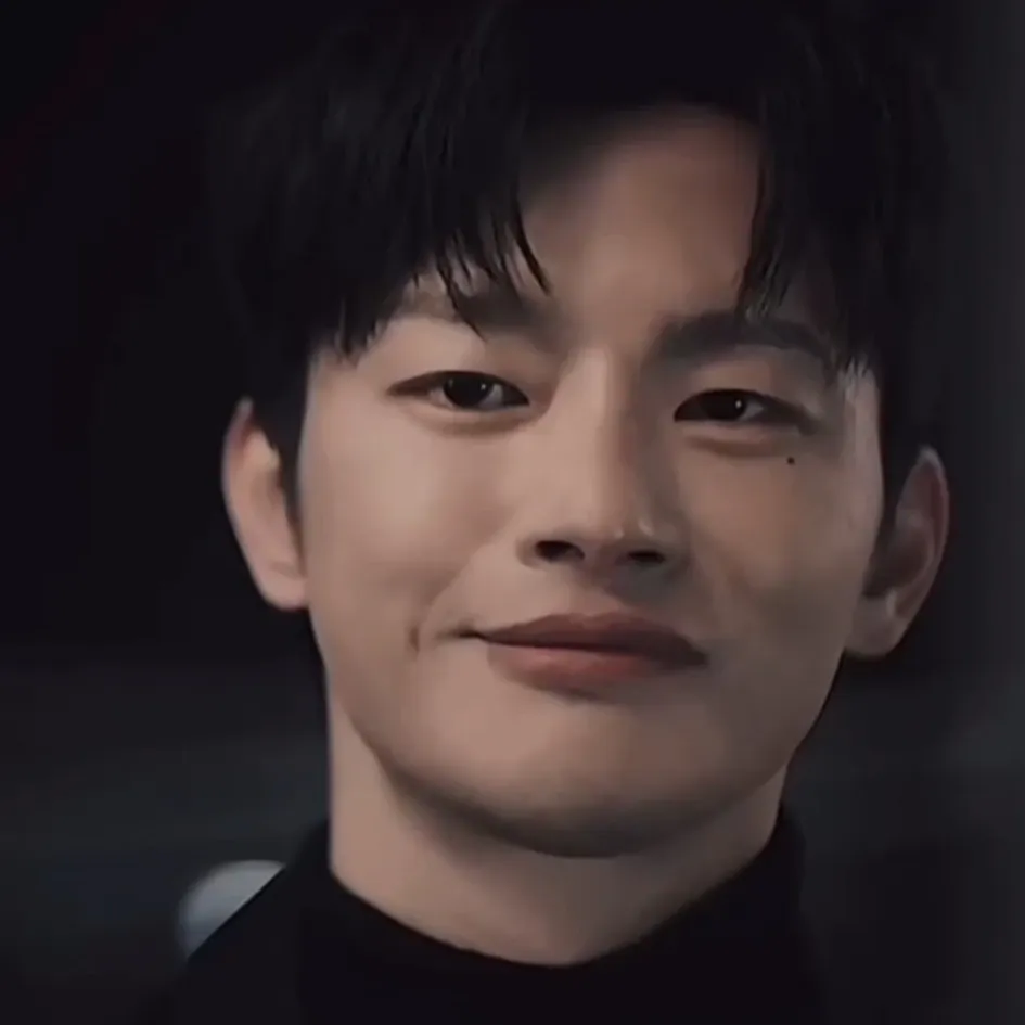 Momen yang diabadikan oleh penggemar Seo Inguk
