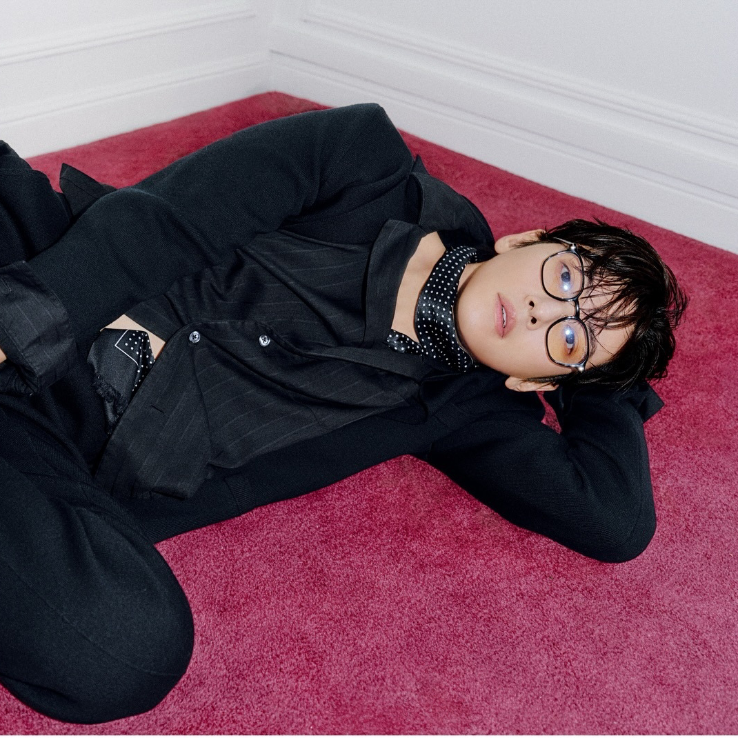 粉丝拍下的池昌旭瞬间