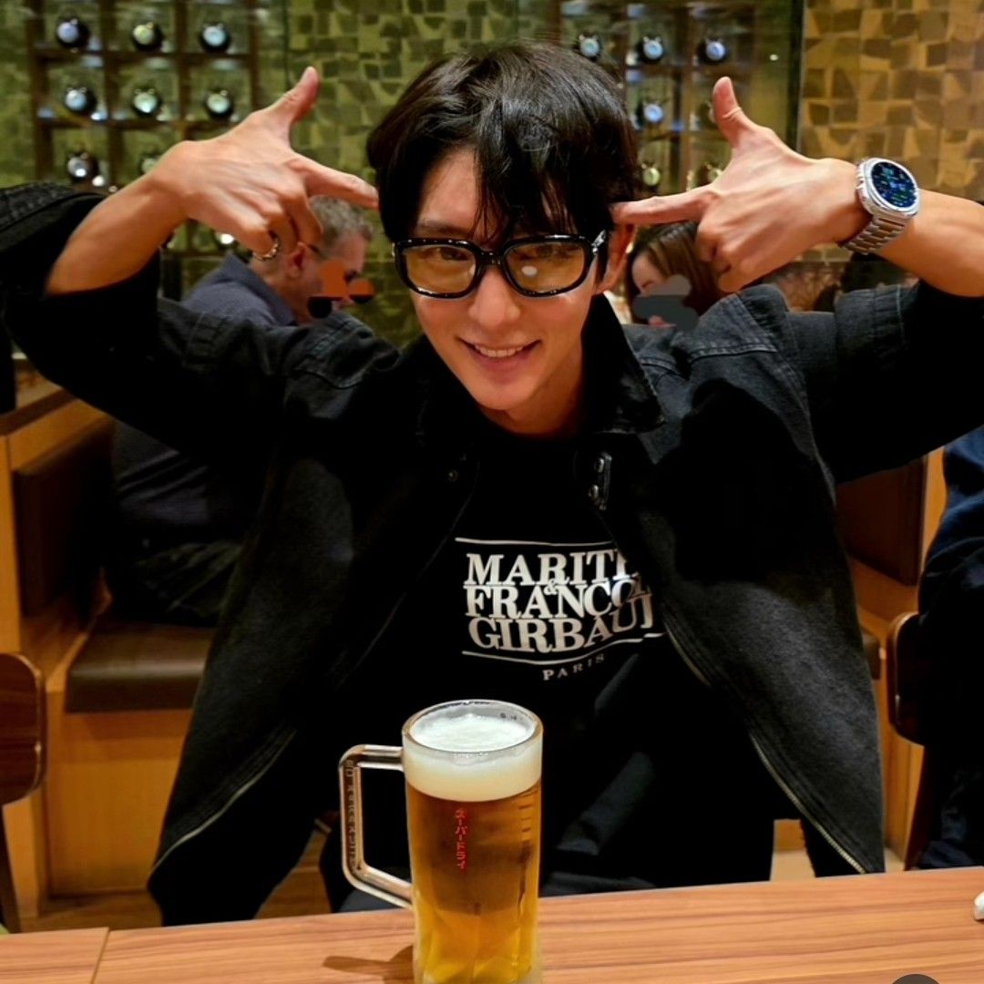 Recent activity shot of Lee Joongi