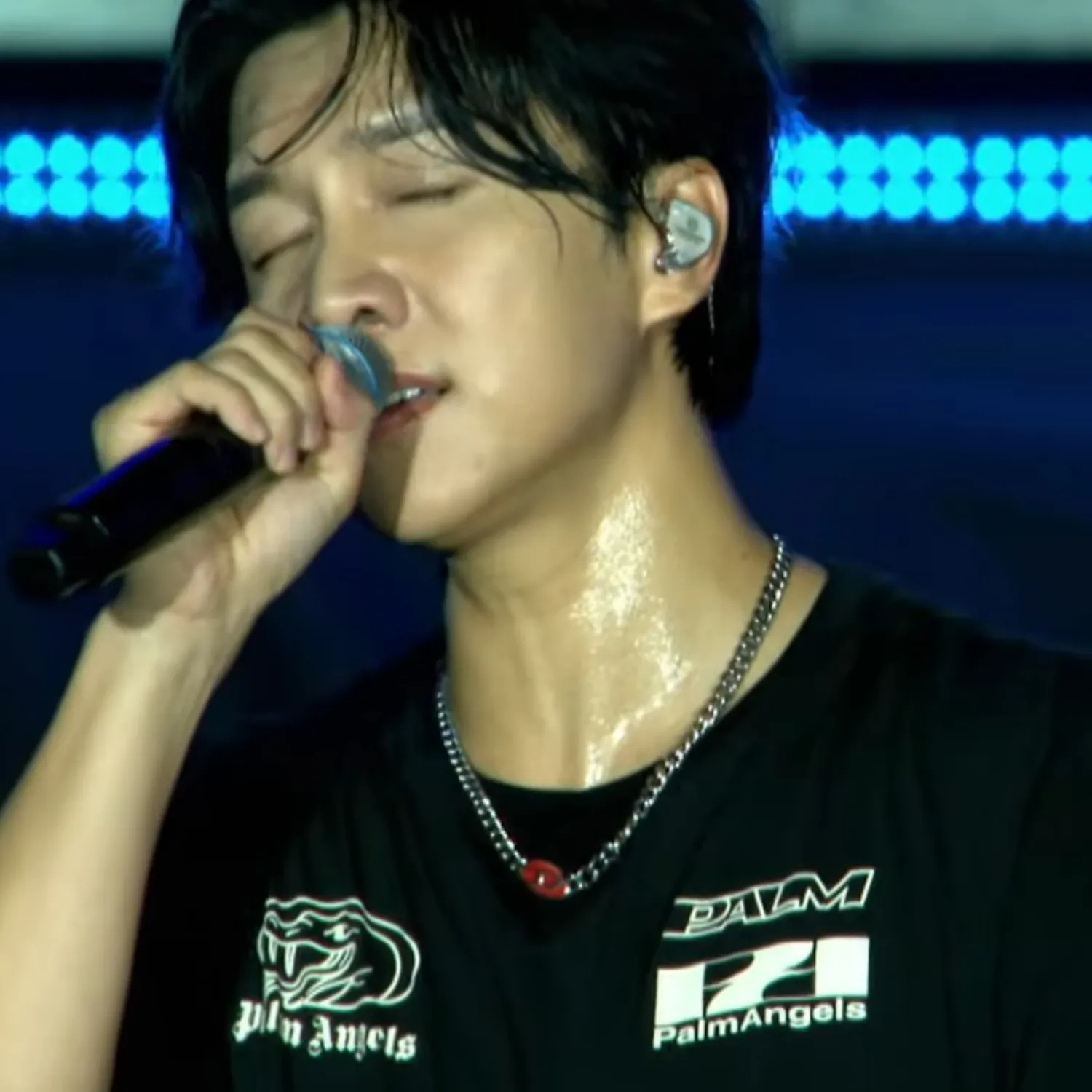 Cuplikan di balik layar dari Lee Seunggi