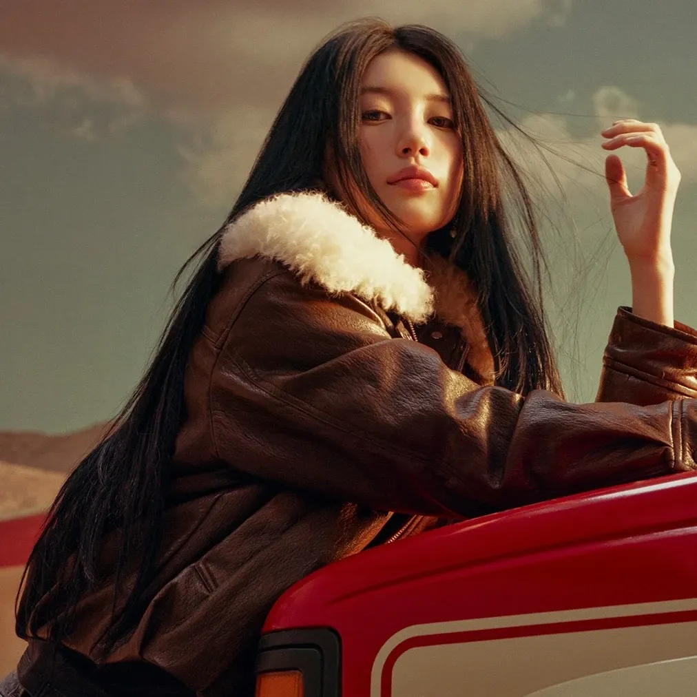 Behind-the-scenes cut of Bae Suzy