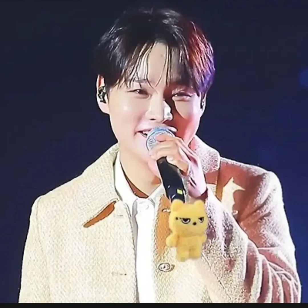 粉絲拍下的朴瑞鎮瞬間