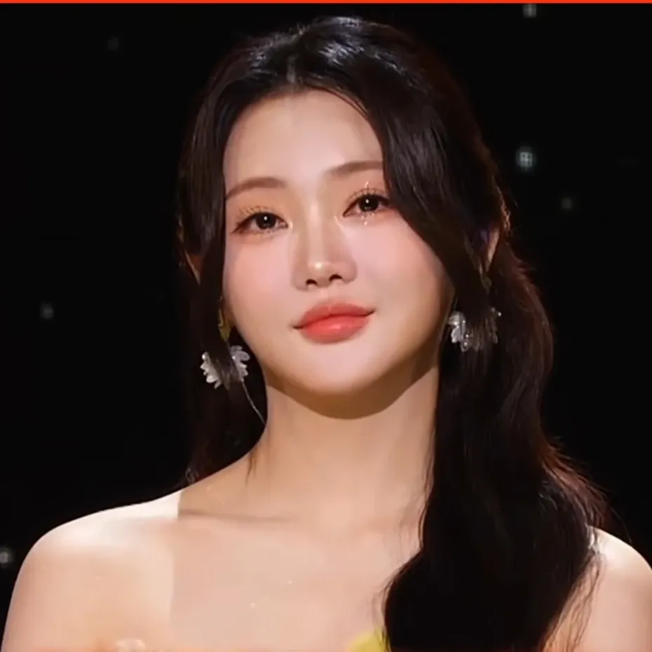 홍지윤의 비하인드 컷