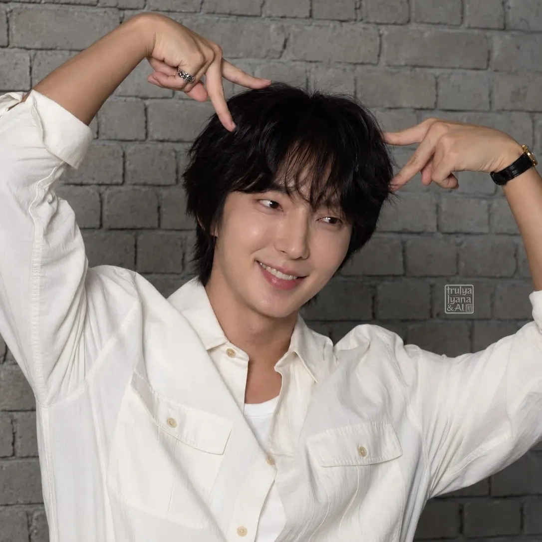 이준기 최근 활동샷