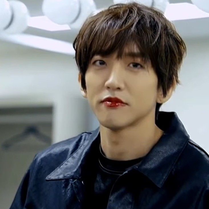 Latest photo of Lee Seungyoon