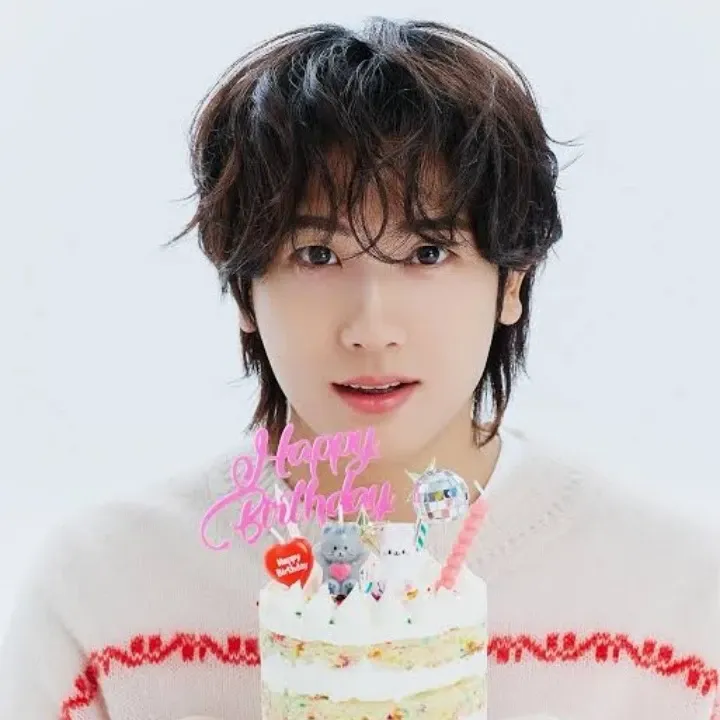 Latest photo of Park Hyungsik