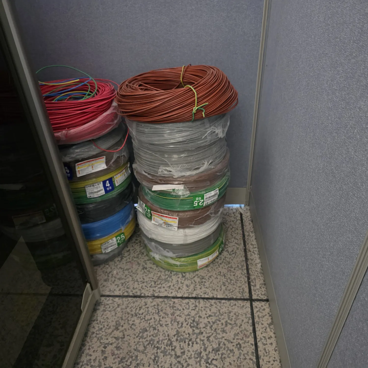 李灿元的最新照片