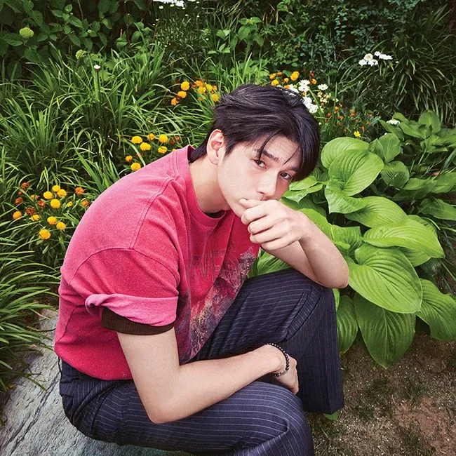 Latest photo of Ong Seongwu