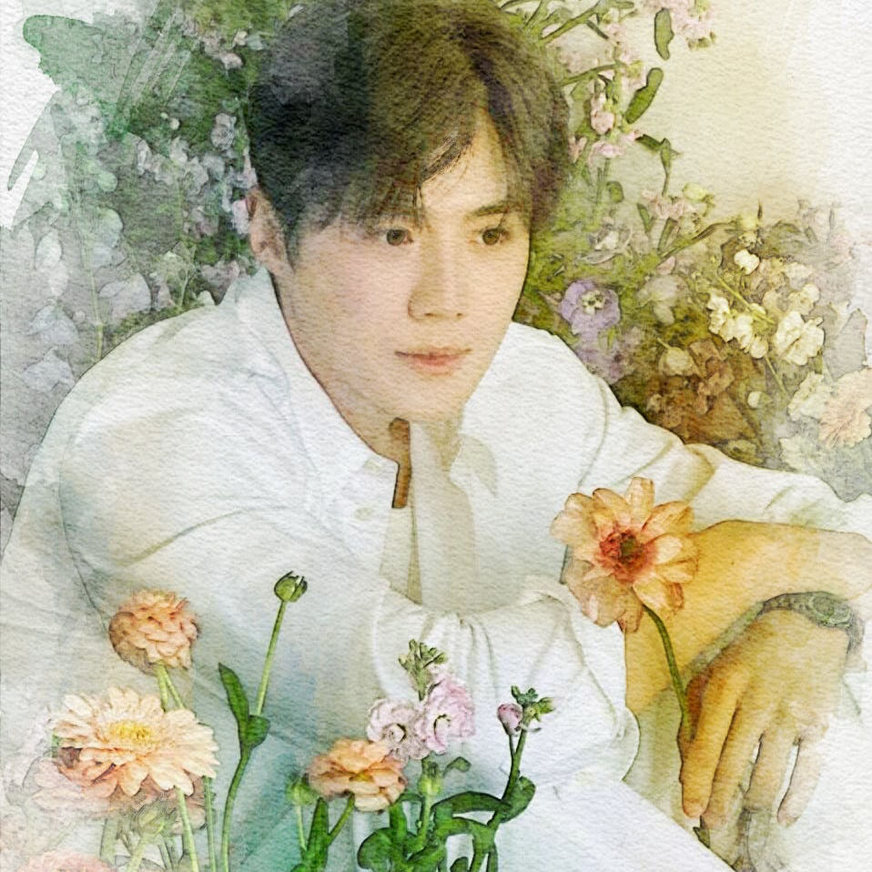 Recent activity shot of Kim Seonho