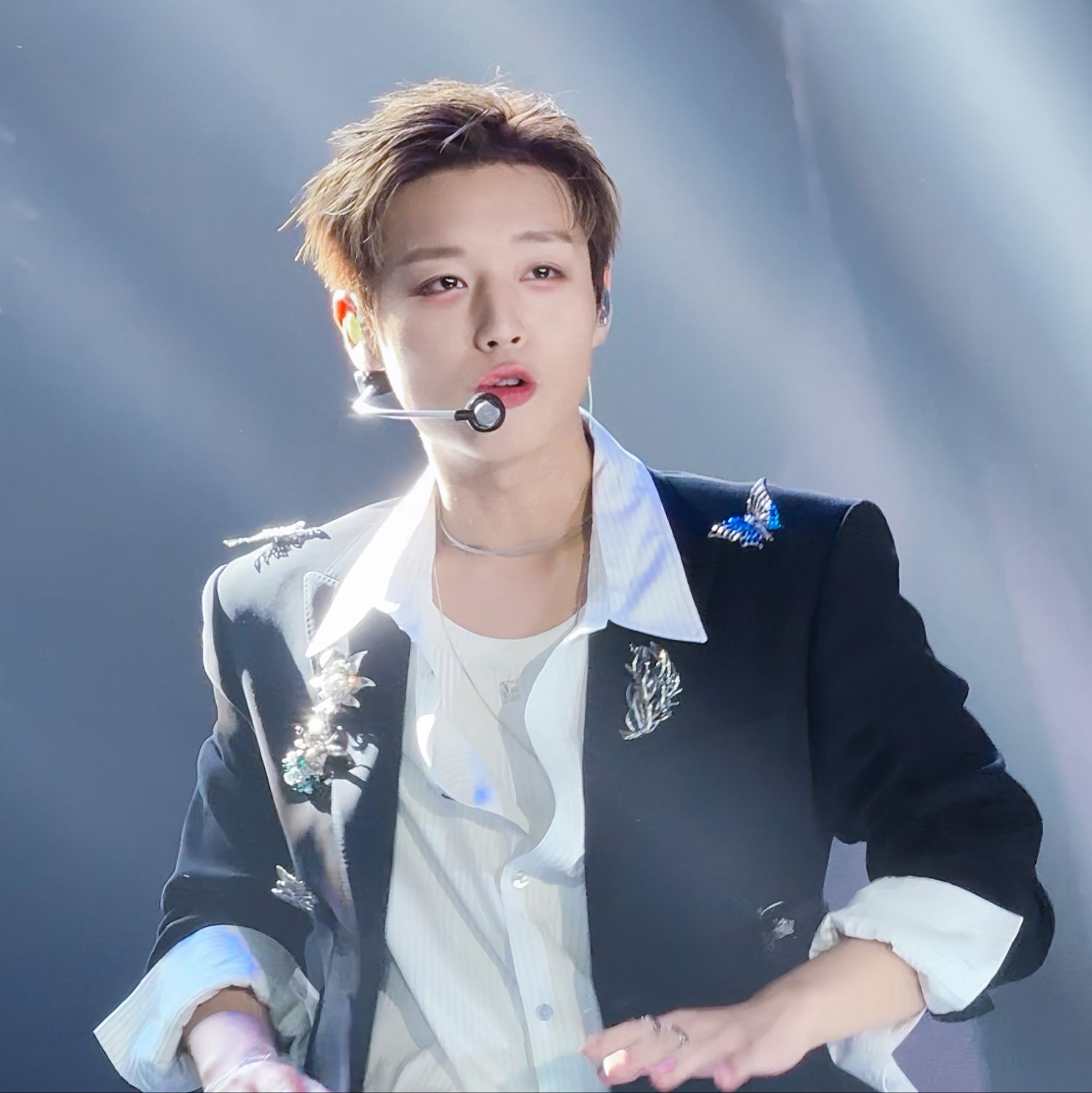 A moment captured by a fan of Park Jihoon