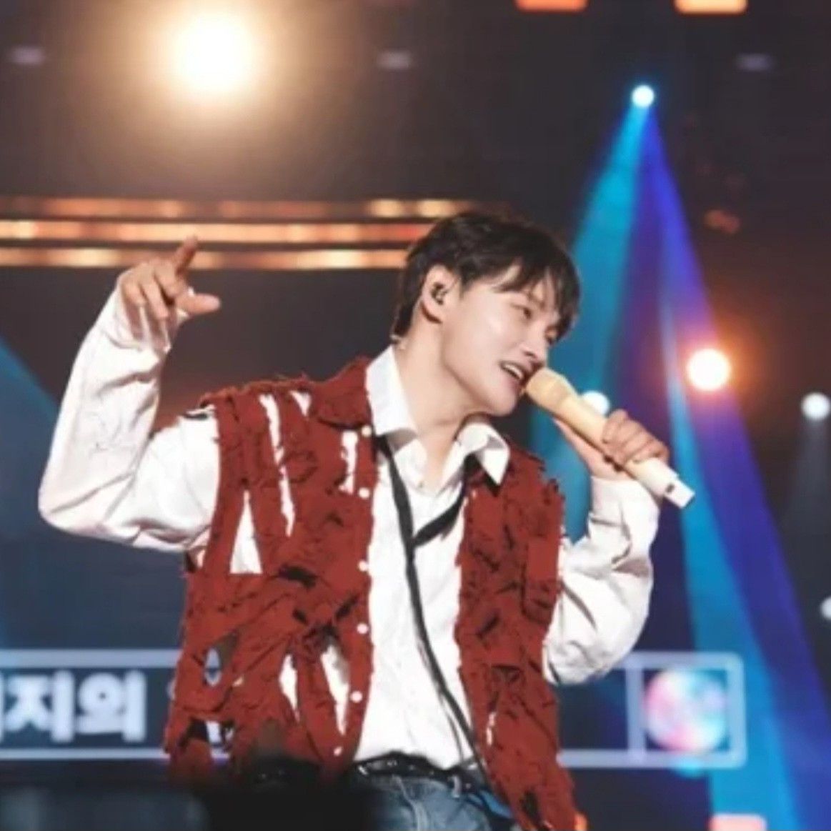 A moment captured by a fan of Park Seojin