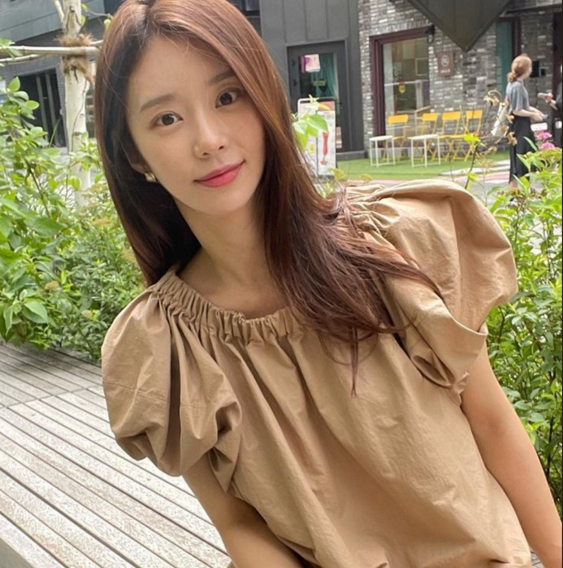 Latest photo of Lee Joobeen