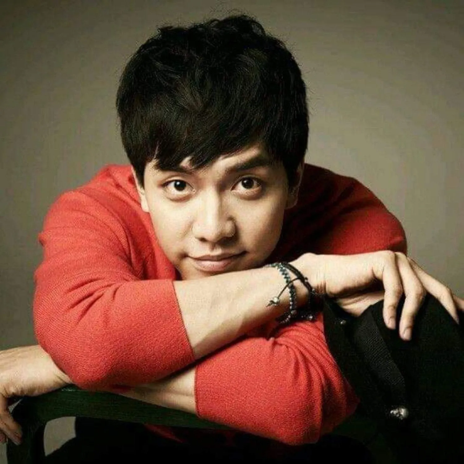 Foto kegiatan terbaru dari Lee Seunggi
