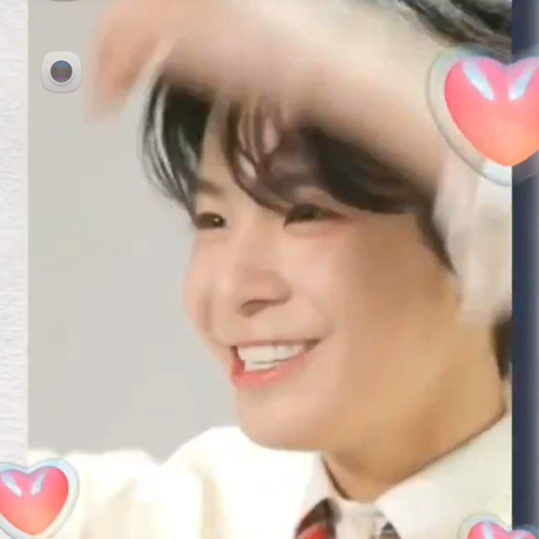 Cuplikan di balik layar dari Jeong Dongwon