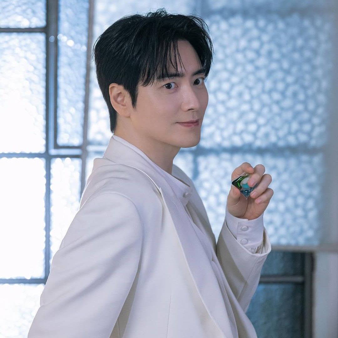 A moment captured by a fan of Lee Joonhyuk