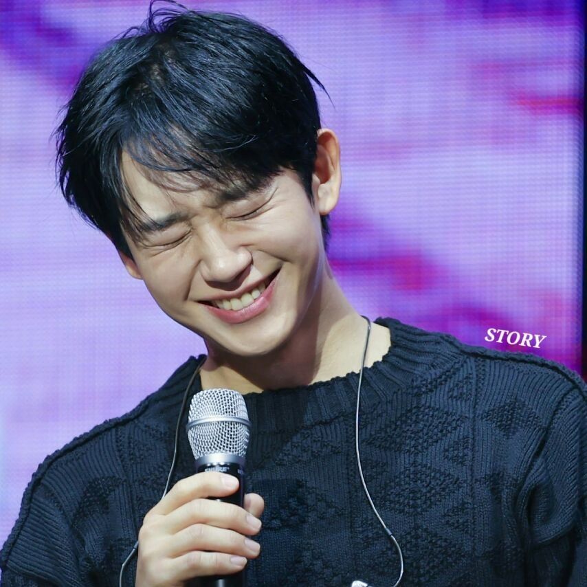 A moment captured by a fan of Jung Haein