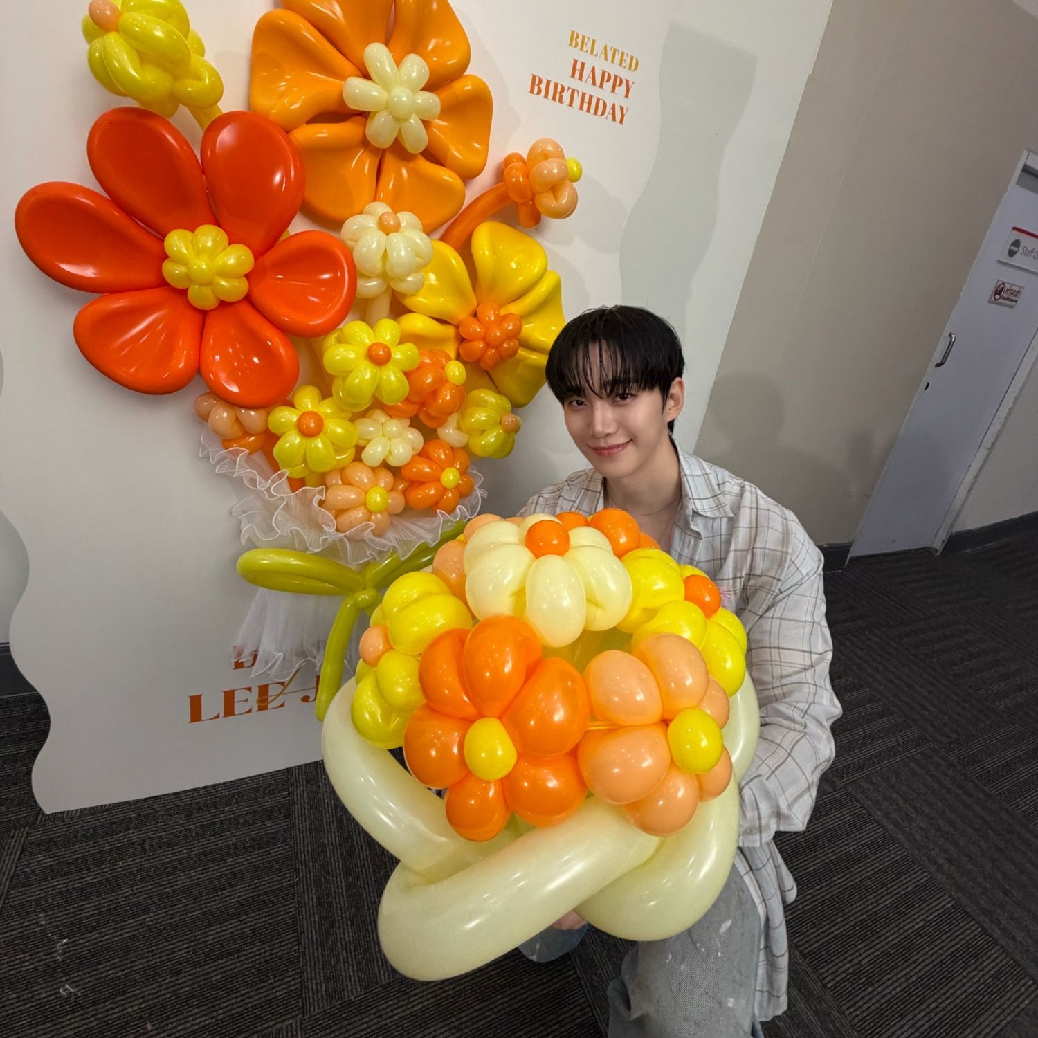 粉丝拍下的李俊昊瞬间