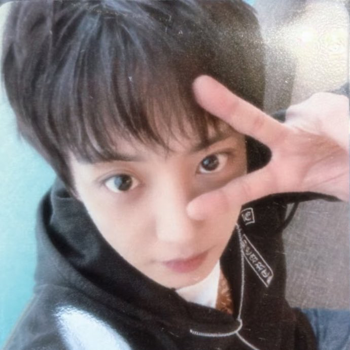 Behind-the-scenes cut of Chanyeol