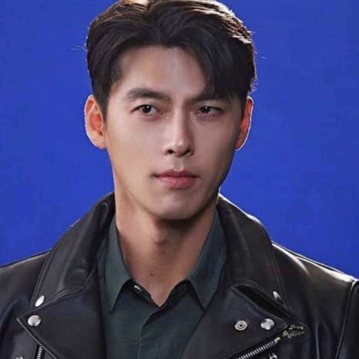Foto terbaru dari Hyun Bin