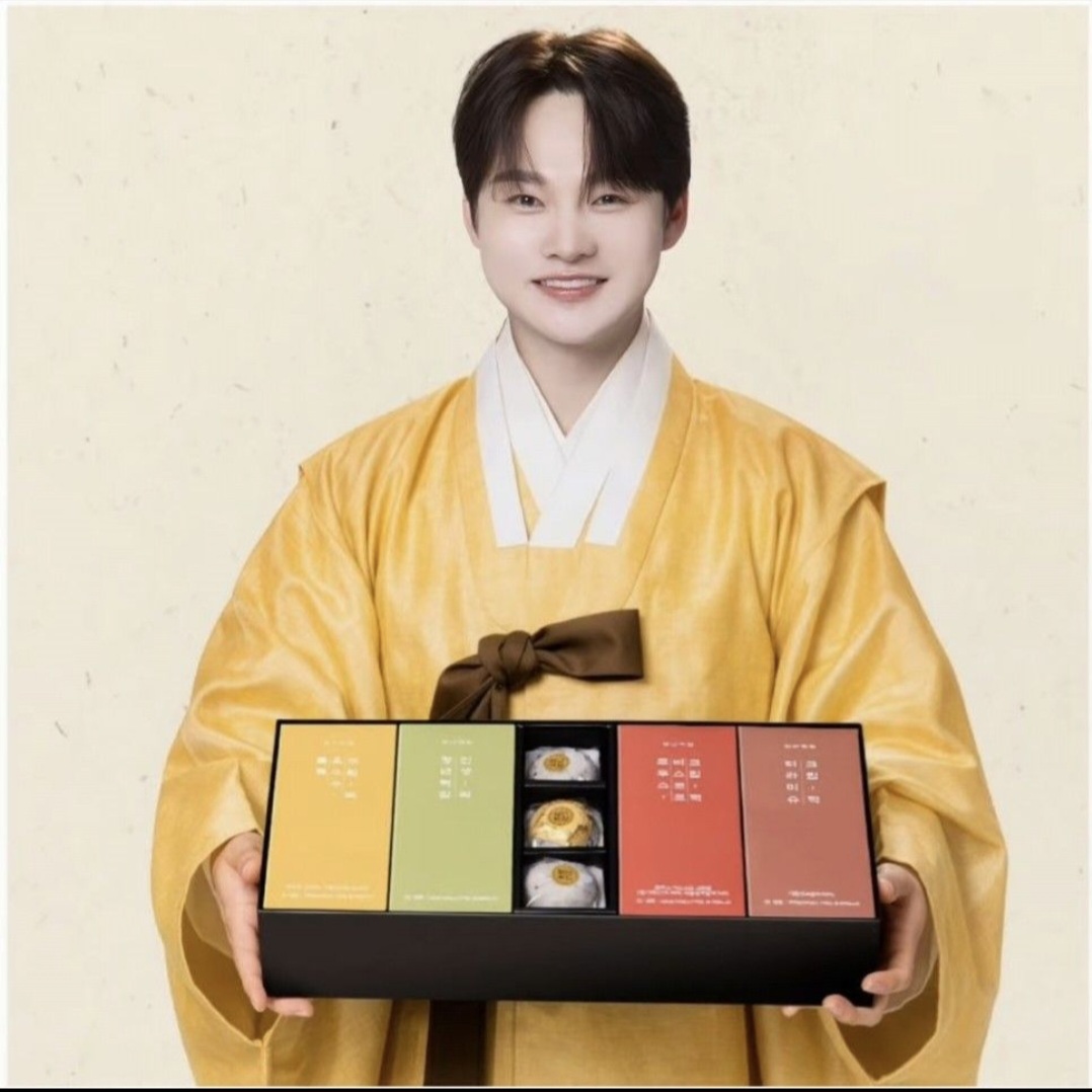 パク・ソジンの最近の活動ショット