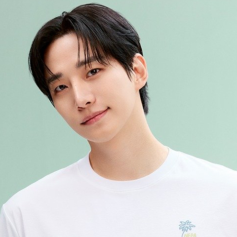 이준호의 최신 사진