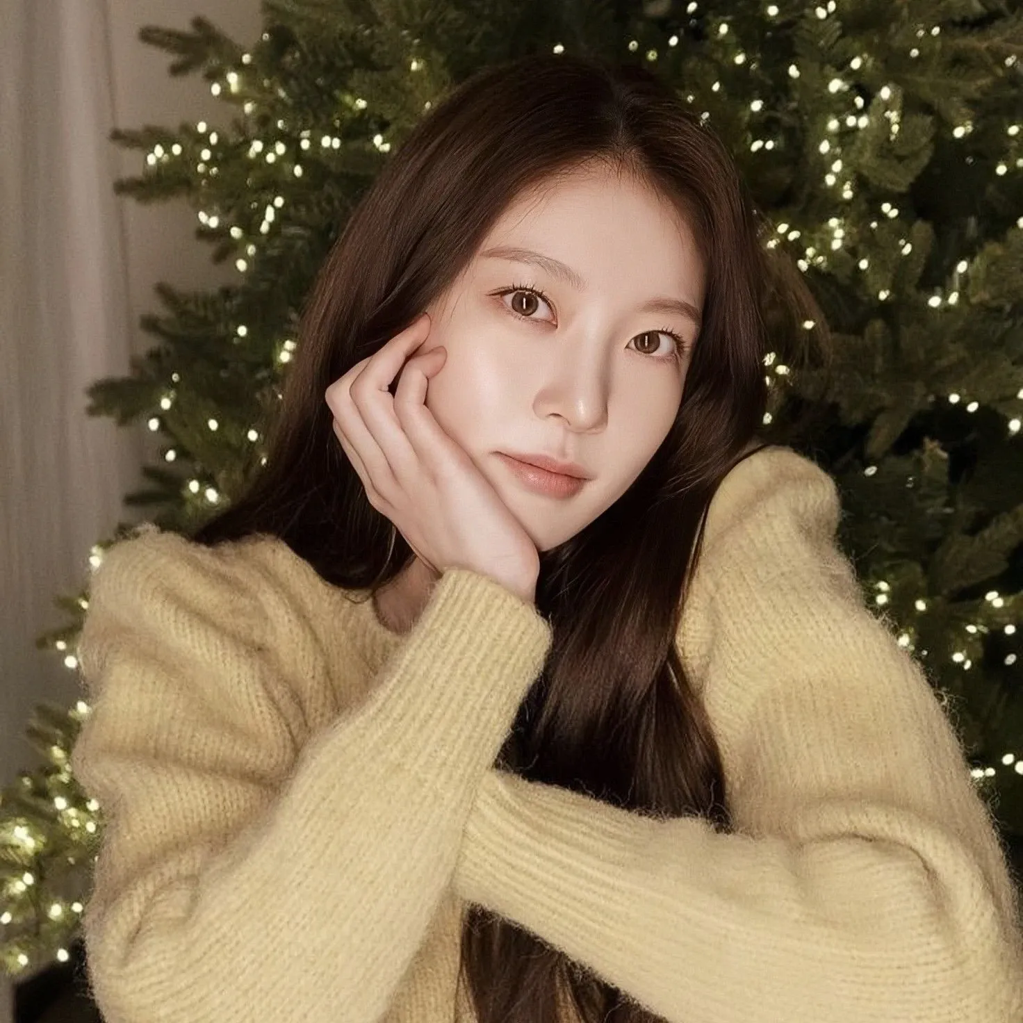 Latest photo of Gong Seungyeon