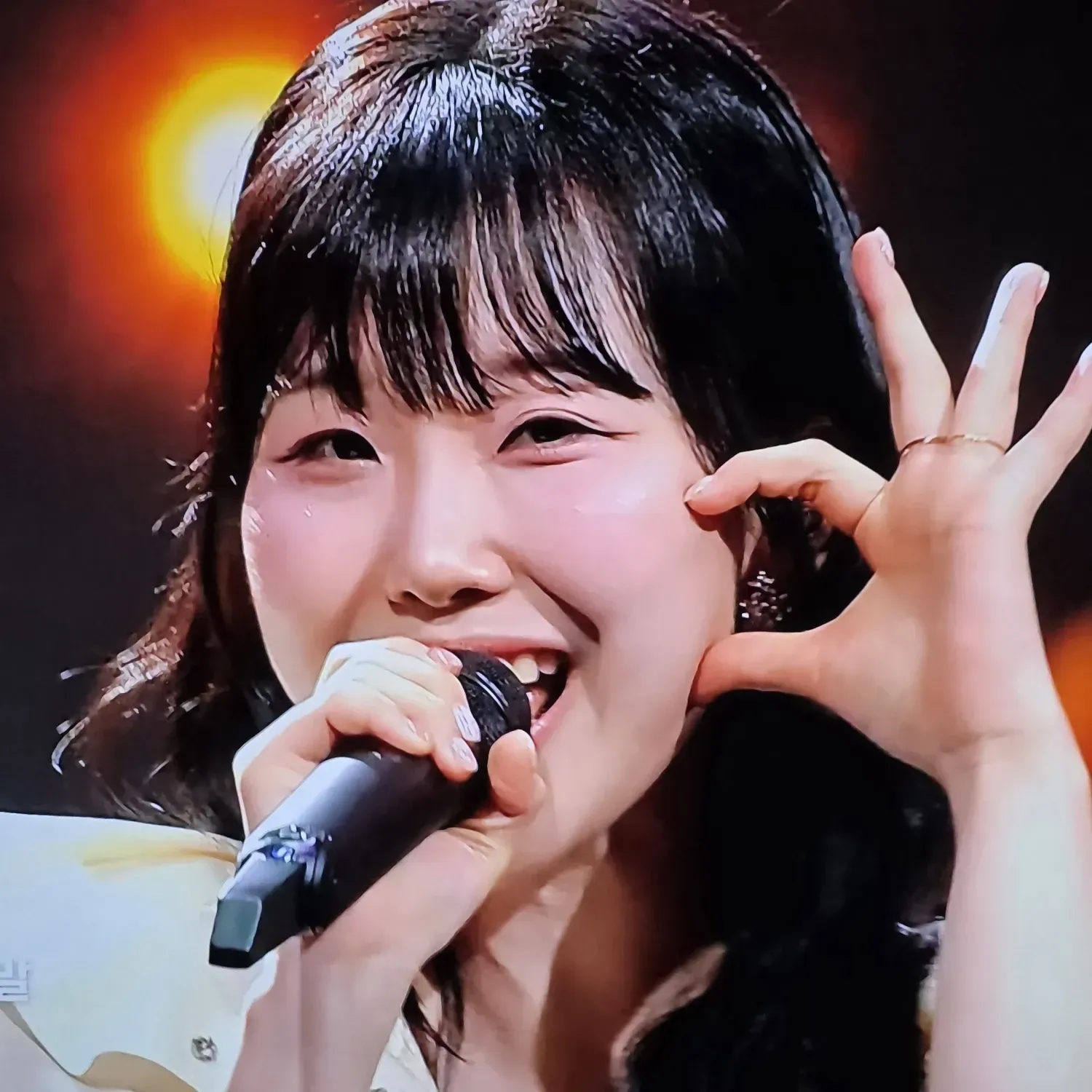 A moment captured by a fan of Hong Seongyun