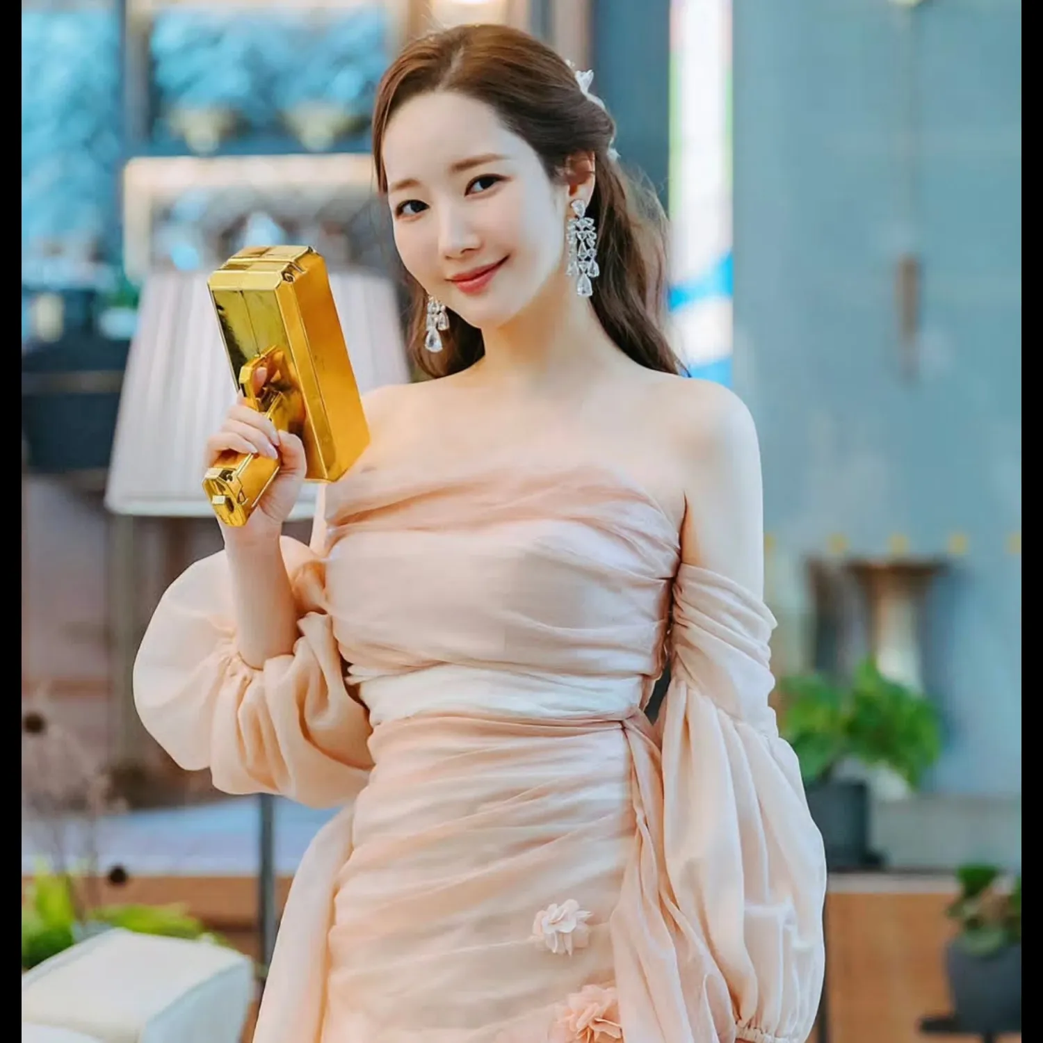 A moment captured by a fan of Park Minyoung