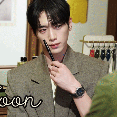 A moment captured by a fan of Seo Kangjun
