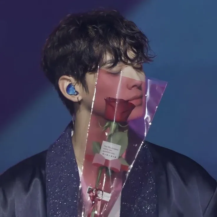 Recent activity shot of Cha Eunwoo