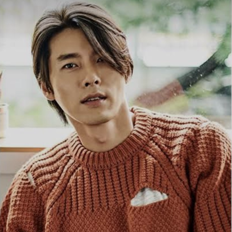 Recent activity shot of Hyun Bin