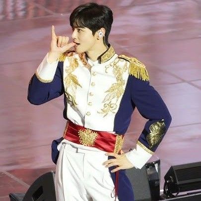 Latest photo of Cha Eunwoo