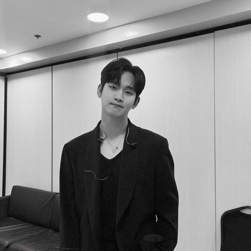 A moment captured by a fan of Kim Soohyun