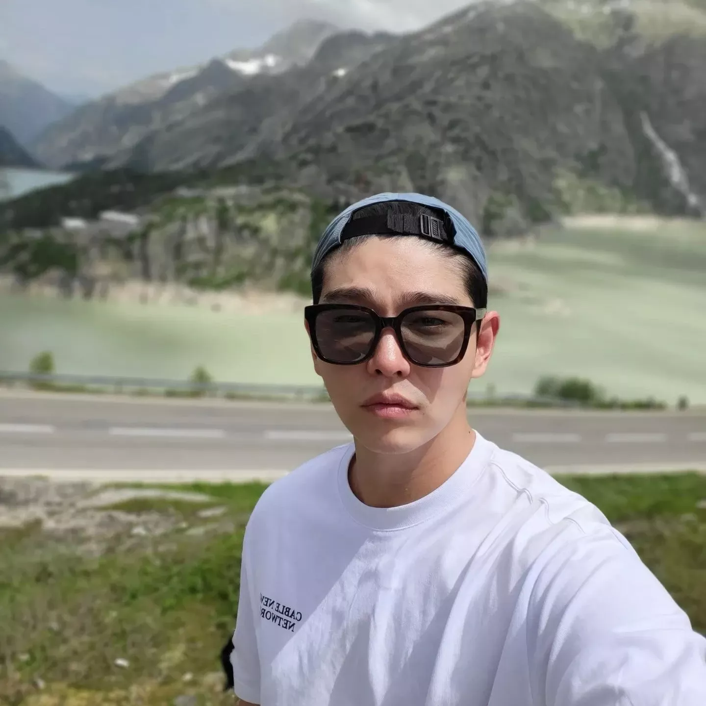 Behind-the-scenes cut of Yoon Kyunsang
