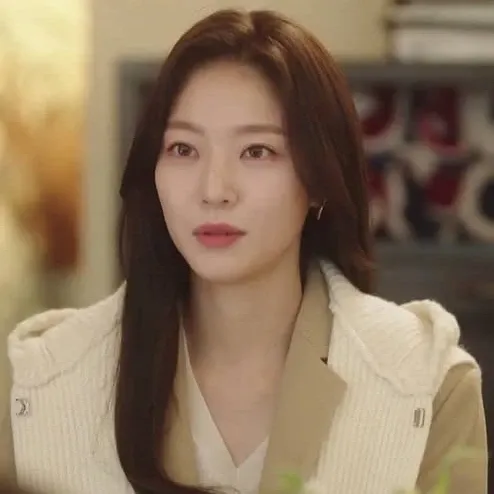 Latest photo of Gong Seungyeon