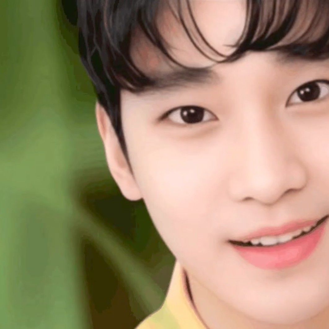 キム・スヒョンの最近の活動ショット