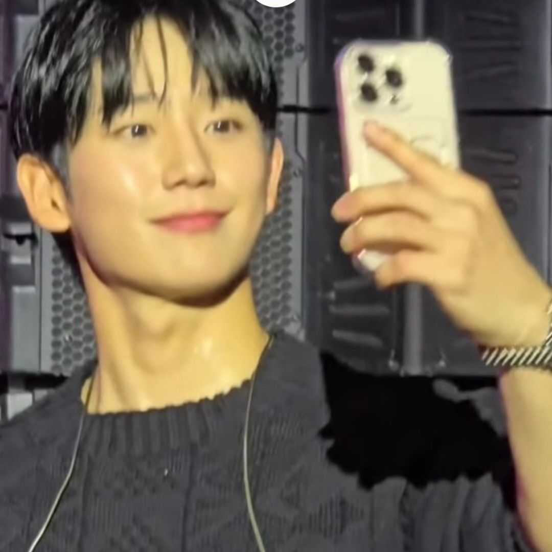 A moment captured by a fan of Jung Haein