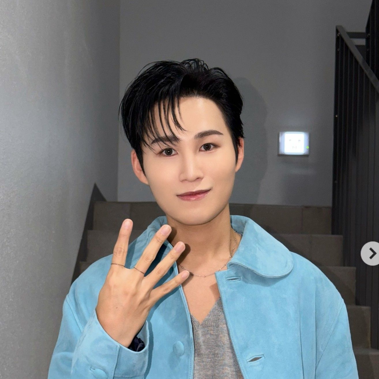 粉丝拍下的金熙栽瞬间